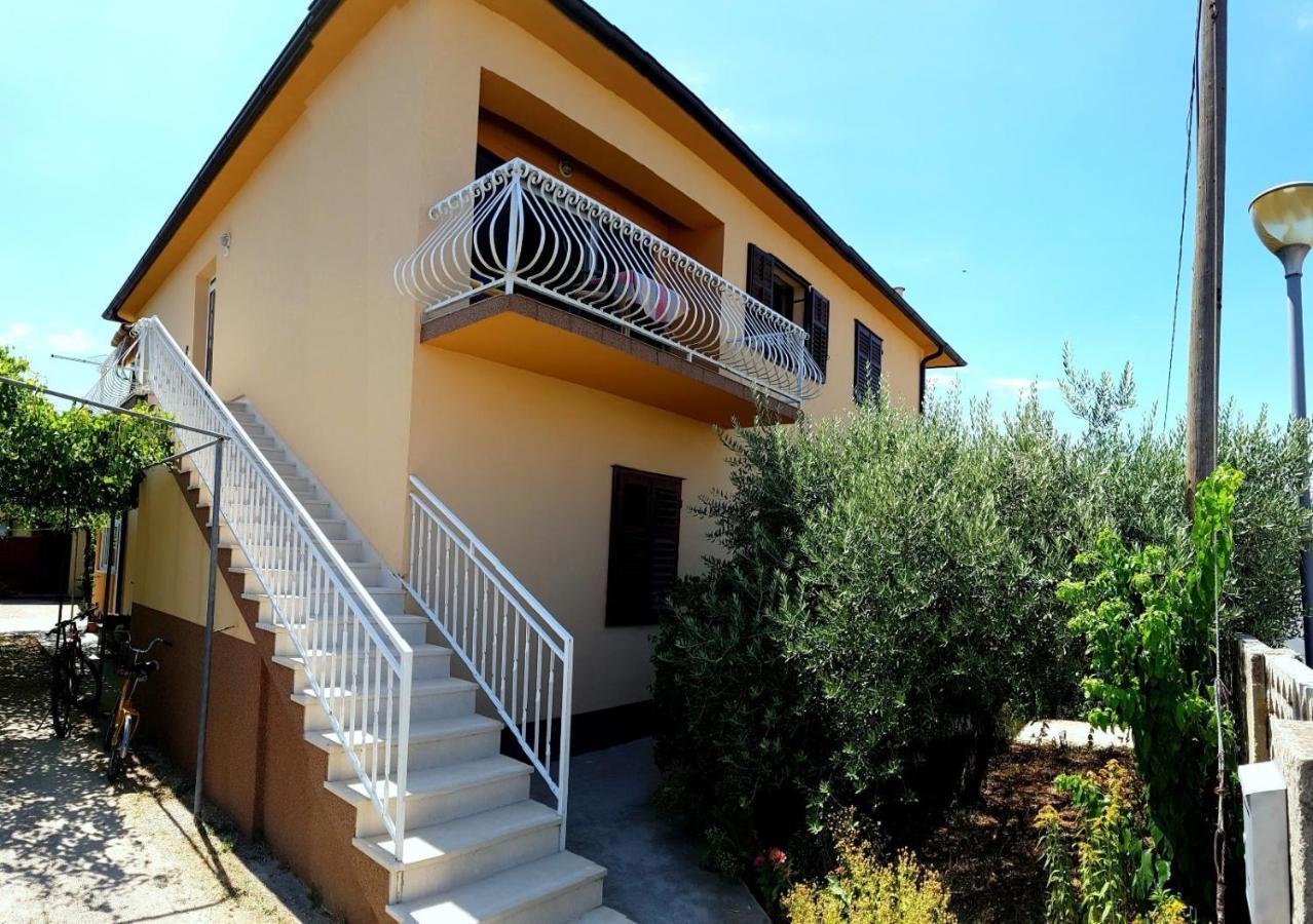 Appartement Nela *