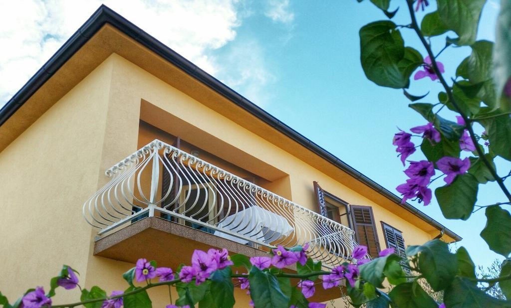 Nela Appartement *
